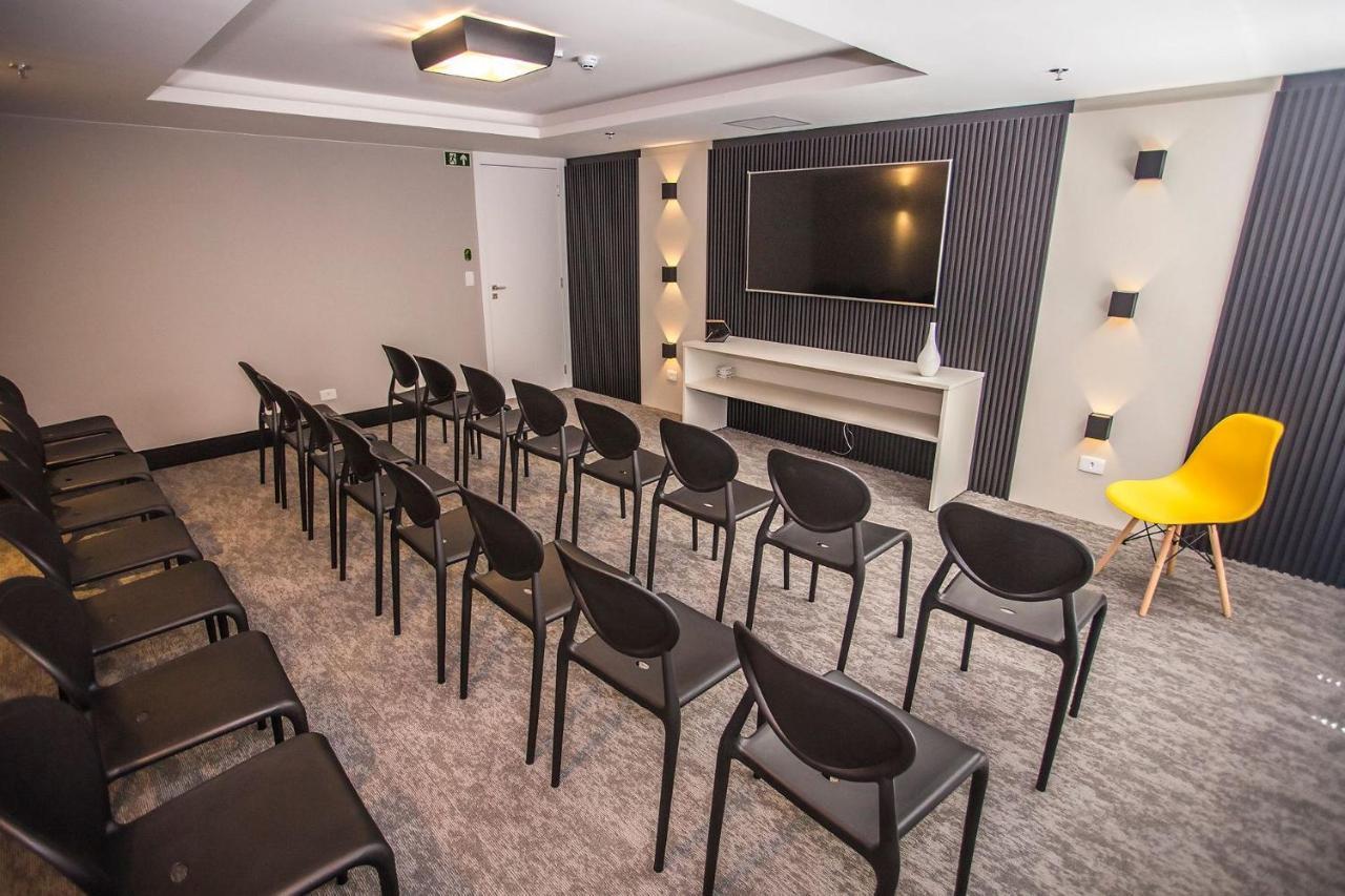Studio No Centro De Curitiba - All1119 Zewnętrze zdjęcie